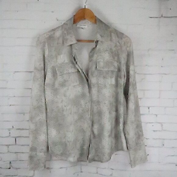 CALVIN KLEIN GREY SNAKESKIN PRINT LONG SLEEVE BUTTON DOWN TOP SIZE XS - Picture 1 of 10